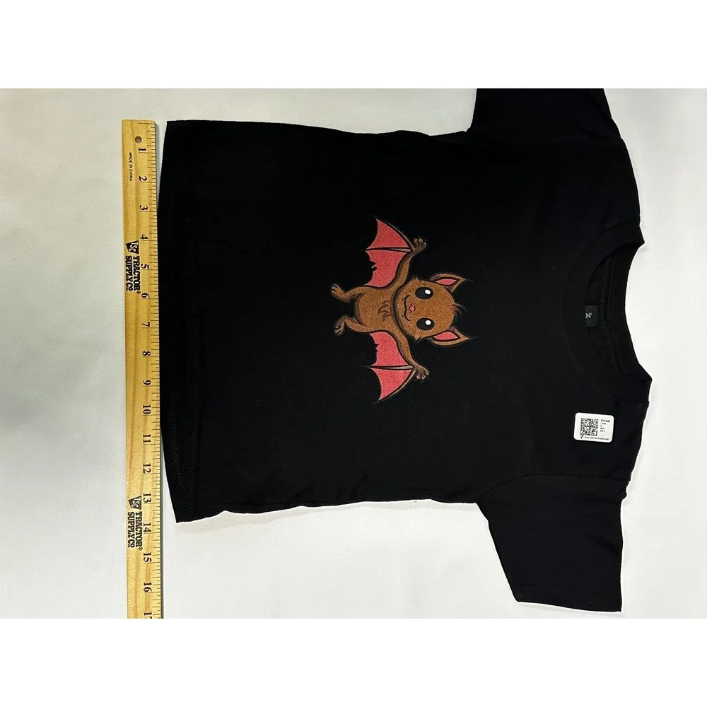 Black T-Shirt with Cute Bat Graphic Tee‎ Short Sleeve Kids Size 2